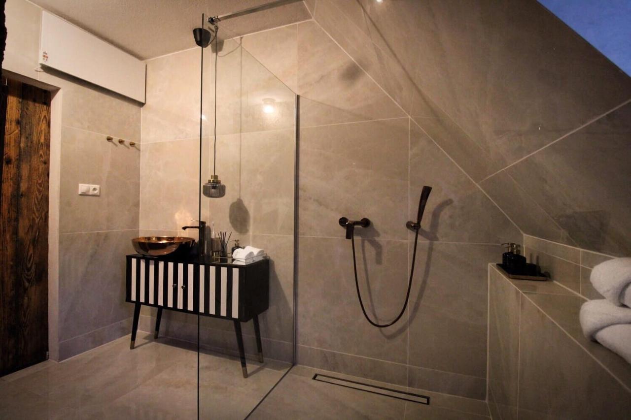 Appartamento Madam S Boa Banská Štiavnica Esterno foto