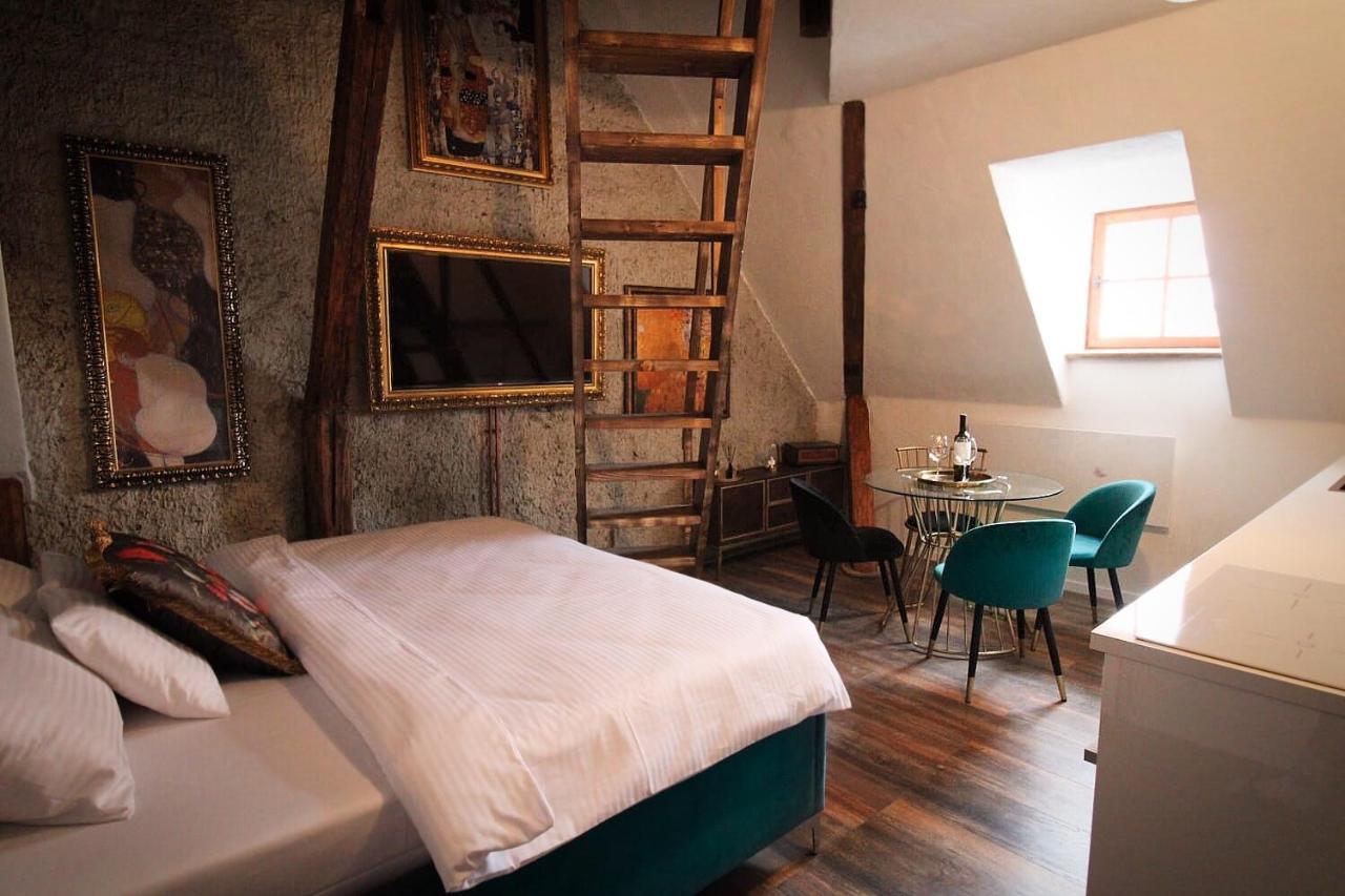 Appartamento Madam S Boa Banská Štiavnica Esterno foto
