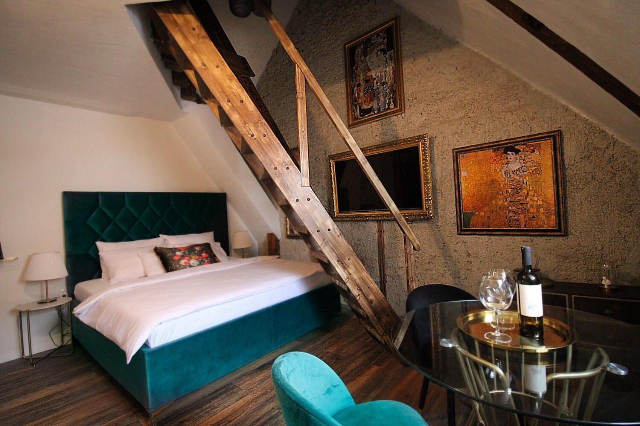 Appartamento Madam S Boa Banská Štiavnica Esterno foto
